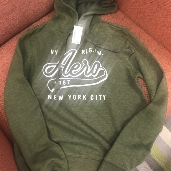 Aero Script Hooded Pullover - Picture 4 of 6